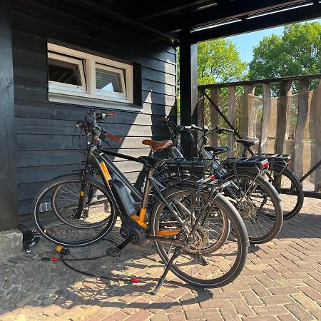 Villa Rusttheater, Genieten Van Rust En Ruimte Reutum Exterior foto